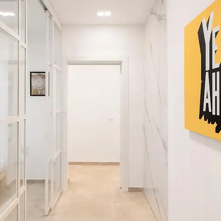 Apartment Easystayrome 10 Pax 3 Baths 1 Min From Metro Rome