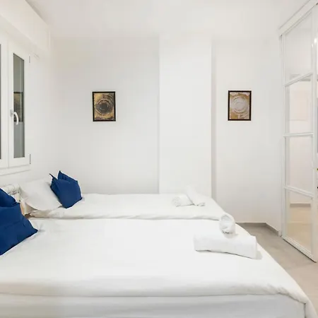 Easystayrome 10 Pax 3 Baths 1 Min From Metro * Rome